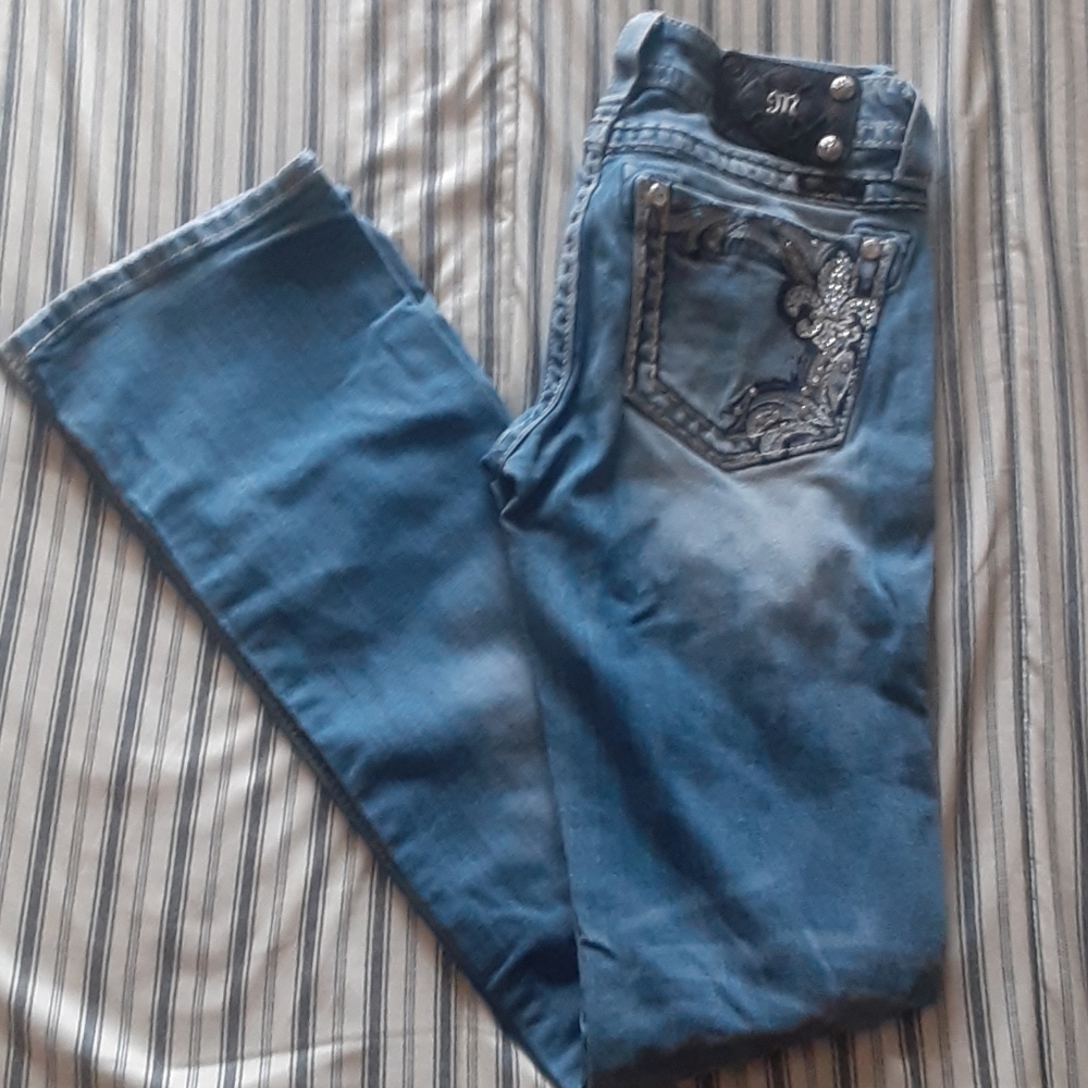 Distressed Miss me jeans size 27 bootcut - Picture 1 of 5